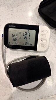 Omron tlakoměr