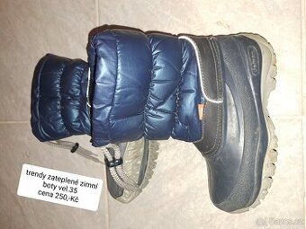 Zimní zateplená obuv různé velikosti