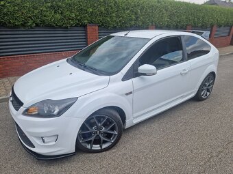Ford Focus ST 2.5 turbo 310 hp - Creations Motorsport