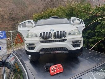 BMW autíčko