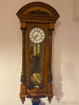 Starožitné hodiny - pendlovky