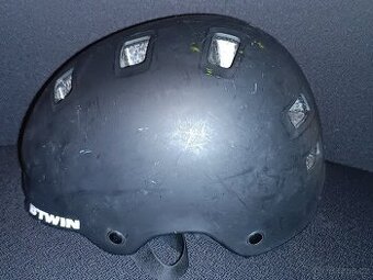 dětská cyklistická helma TEEN 500