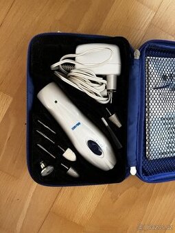 Elektrický strojek na manikúru a pedikúru