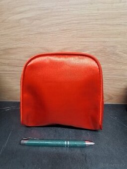 Kosmetická taštička nová.