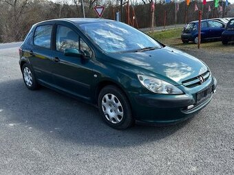 Peugeot 307 1.4HDi, r.2002, sada pneu, STK