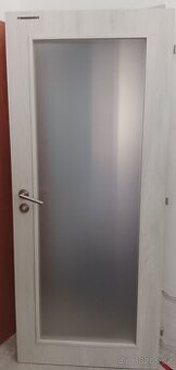 Dveře prosklené 80P