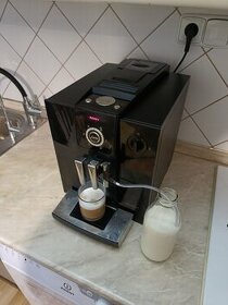 Automatický Švýcarský kávovar Jura F7 po celkovém servisu