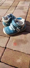 Dětské boty 2 kusy