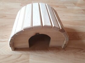 Dřevěný domek pro drobné savce 24 cm - 1