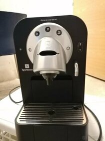Kávovar Nespresso - 1