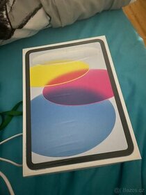 iPad 10 generace 2022 - novy s pouzdrem - 1