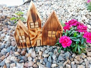 Nové dřevěné domečky ( dekorace)