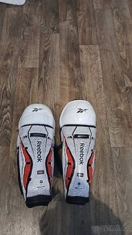 Reebok holene velikost 15