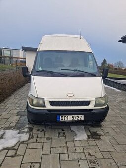 Ford Transit 330L, r. v. 2004
