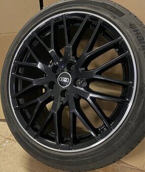Original Audi Q2 SQ2 81a r19 235/40/19 90%