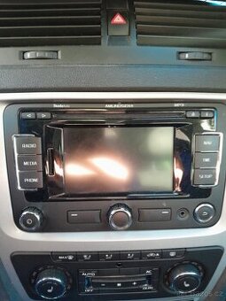 RÁDIO S NAVIGACÍ ŠKODA OCTAVIA 2