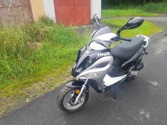 Skútr Kreidler Hiker 50 - 1