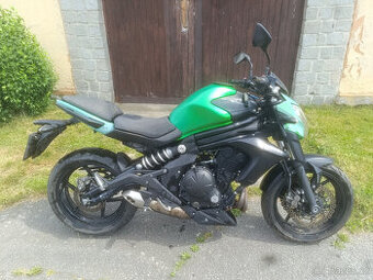 Kawasaki ER6 - 1