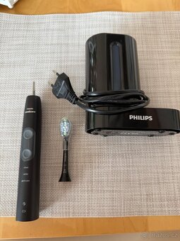 Zubní kartáček Philips HX6850/57, záruka
