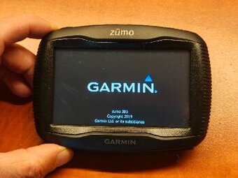 Navigace Garmin Zümo 395