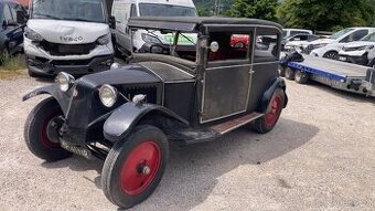Tatra 12