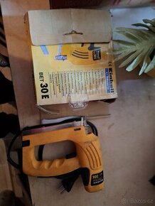 Elektrická sponkovačka