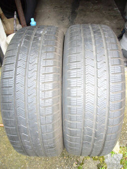 2Ks.NEJETÉ ZIMNÍ PNEU VREDESTAIN 215/55R17 99V