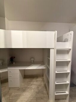 Patrová postel bílá se psacím stolem se 4 zásuvkami IKEA