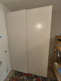 velká skříň IKEA PAX