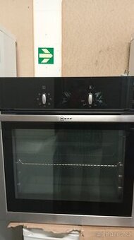 Vestavěná samostatná trouba Neff