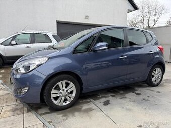 HYUNDAI iX20 1.4i 66 KW 1.MAJIT.VYHŘ.SEDAD.PAR.SENZOR,SERVIS