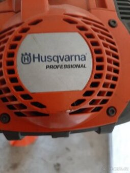 Křovinořez HQ 545RX