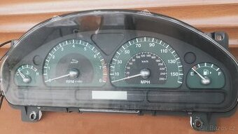 Budíky jaguar s-type