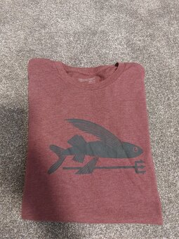 Patagonia responsible tee, velikost XL, slim fit