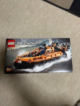 LEGO Technic 42120 Záchranné vznášedlo (Rescue Hovercraft)