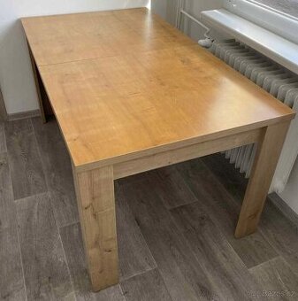 Kuchyňský dubový stůl s nástavcem