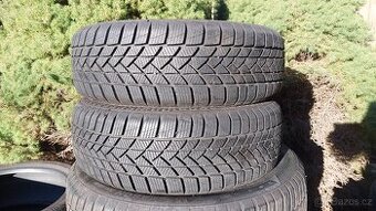 Pneu zimní, 2 ks, rozměr 185/60/15, 88T, zn. SPORTIVA