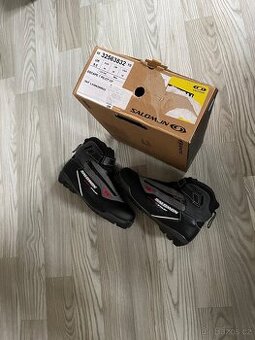 Zateplené botyna běžky Salomon Escape 7 Pilot CF velikost 44