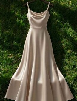 Elegantní nové šaty - 1