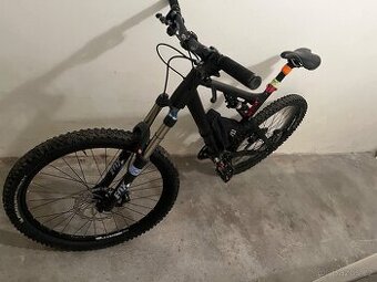 Celoodpružené horské kolo