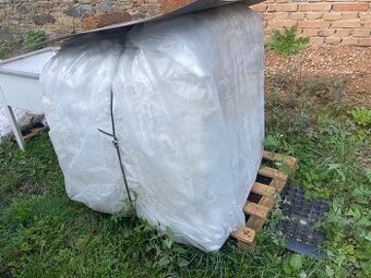 Foukaná izolace - skelná vata