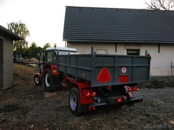 Vlek jednostranný sklápěč