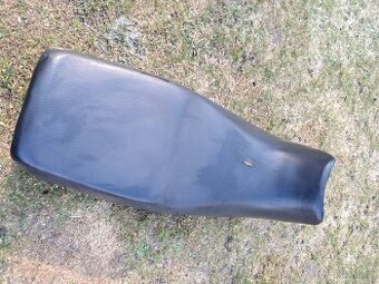 Sedlo Kawasaki GPZ 500 S