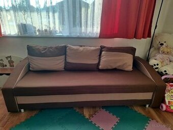 Rozkládací gauč / pohovka