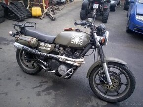 Yamaha XS 750