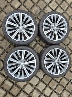 19" ALU disky + Goodyear Eagle F1