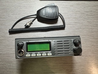 Vysílačka Lafayette Trucker plus