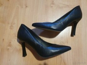 Lodičky společenské boty v.35 lasocki černé