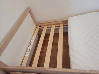 Dětská dřevěná postýlka Ikea