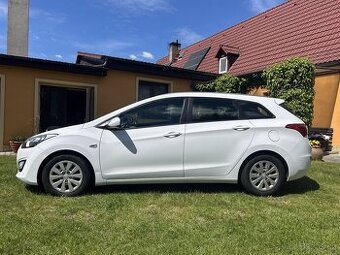 Hyundai i30 Combi 1.6 CRDi